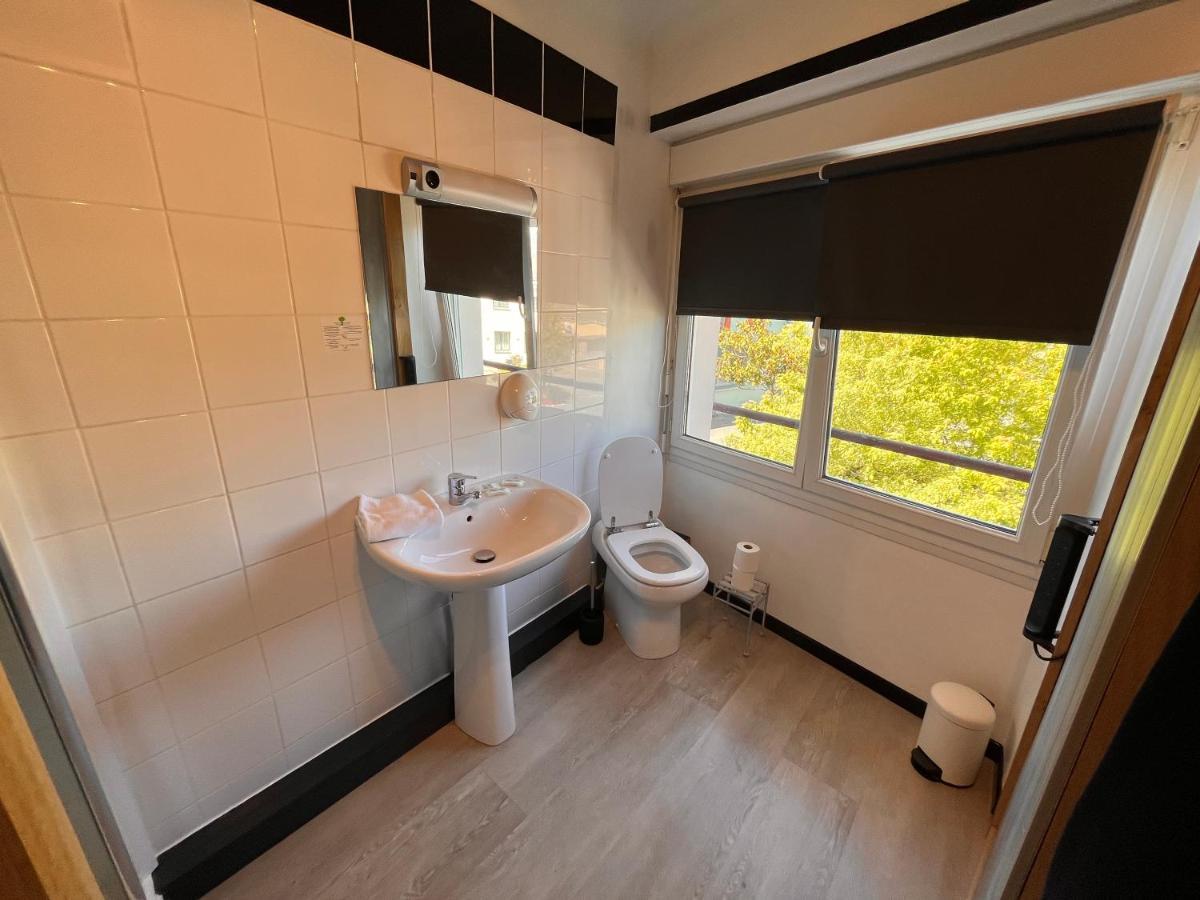 Hotel Des Iles Theix Luaran gambar